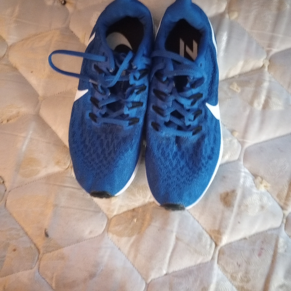 Nike shoes